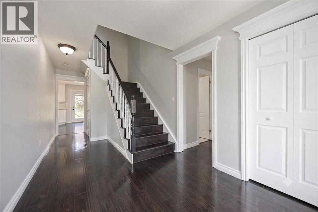2923 Stoney Creek Drive, Sarnia, Ontario  N0N 1C0 - Photo 3 - 26018389