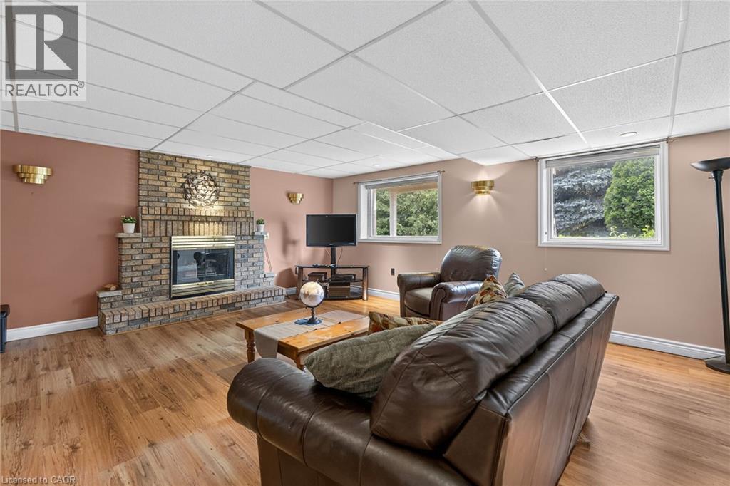 127 Wendover Drive, Hamilton, Ontario  L9C 5X6 - Photo 17 - 40853918