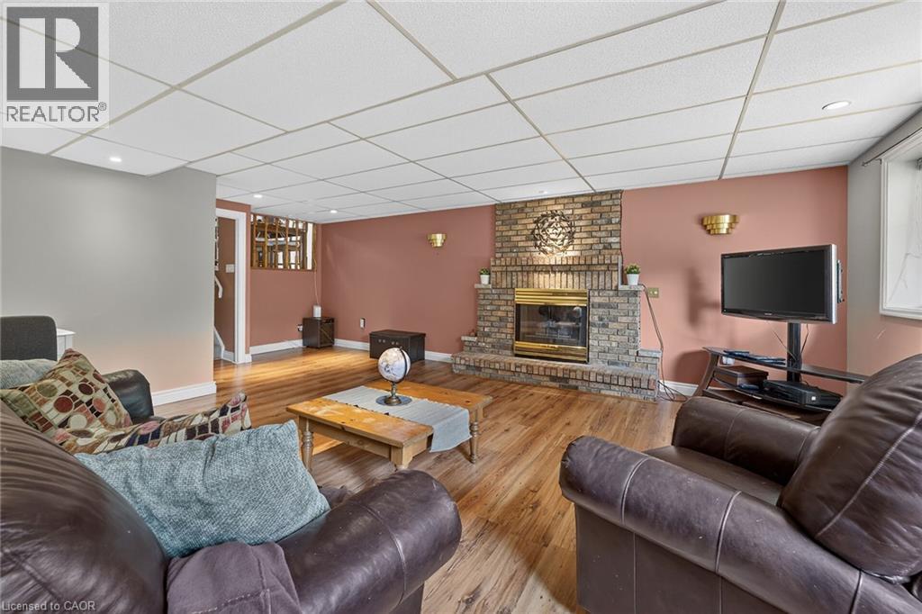 127 Wendover Drive, Hamilton, Ontario  L9C 5X6 - Photo 18 - 40853918
