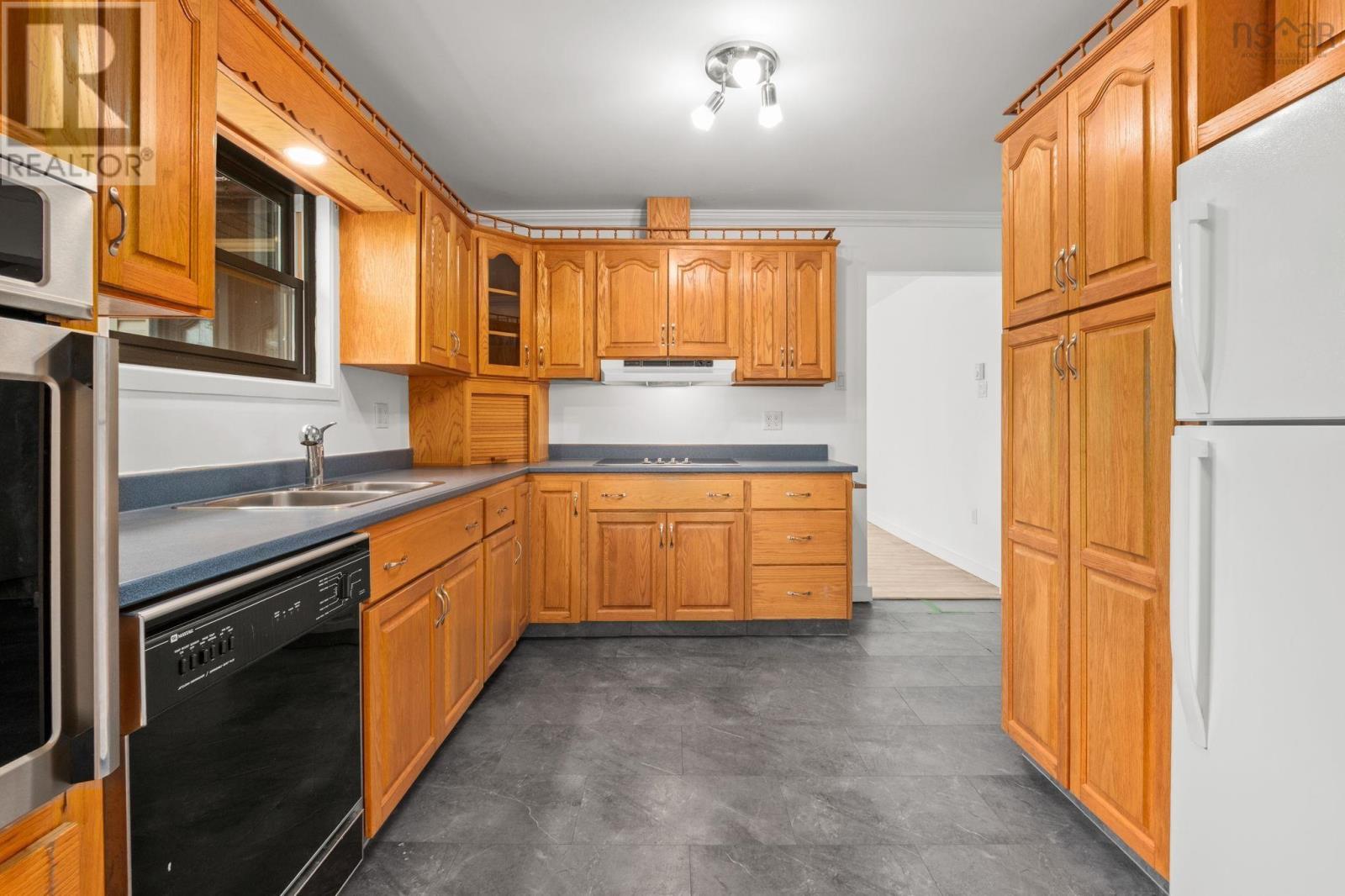 290 Ellershouse Road, Ellershouse, Nova Scotia  B0N 1L0 - Photo 9 - 202619706