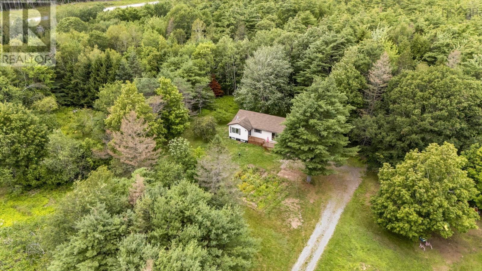 290 Ellershouse Road, Ellershouse, Nova Scotia  B0N 1L0 - Photo 28 - 202619706