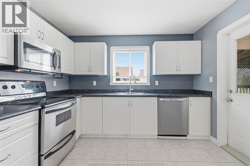 2385 Gatwick, Windsor, Ontario  N8P 1Y7 - Photo 15 - 26019412