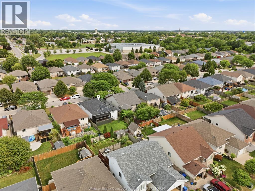 2385 Gatwick, Windsor, Ontario  N8P 1Y7 - Photo 4 - 26019412