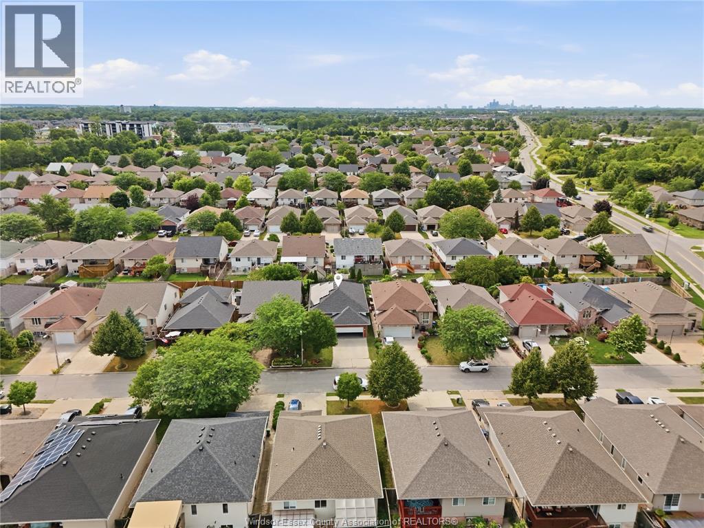 2385 Gatwick, Windsor, Ontario  N8P 1Y7 - Photo 6 - 26019412
