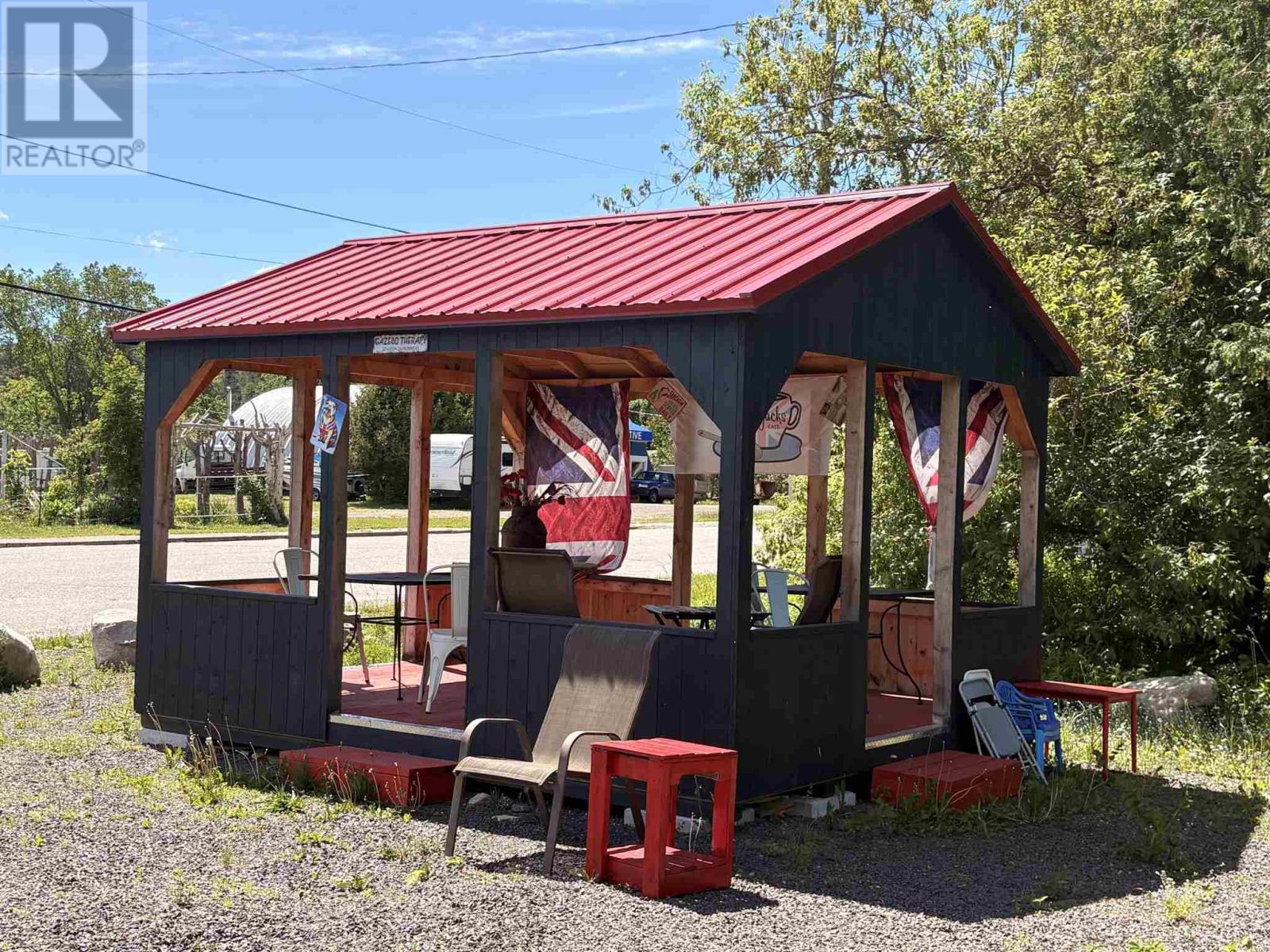 3112 Marks St, Hilton Beach, Ontario  P0R 1G0 - Photo 7 - SM261693