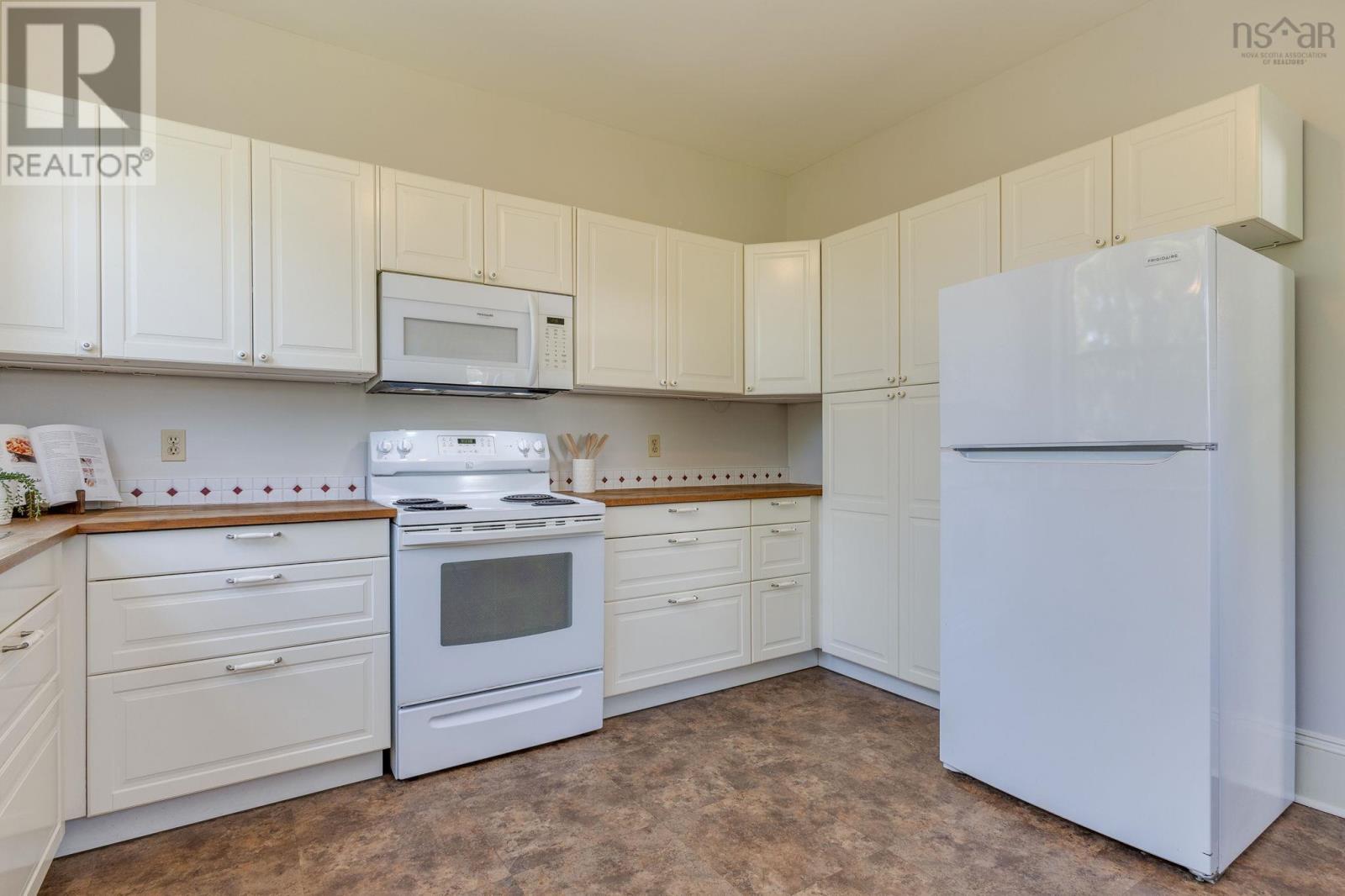 26 Thistle Street, Dartmouth, Nova Scotia  B3A 2V5 - Photo 18 - 202620215