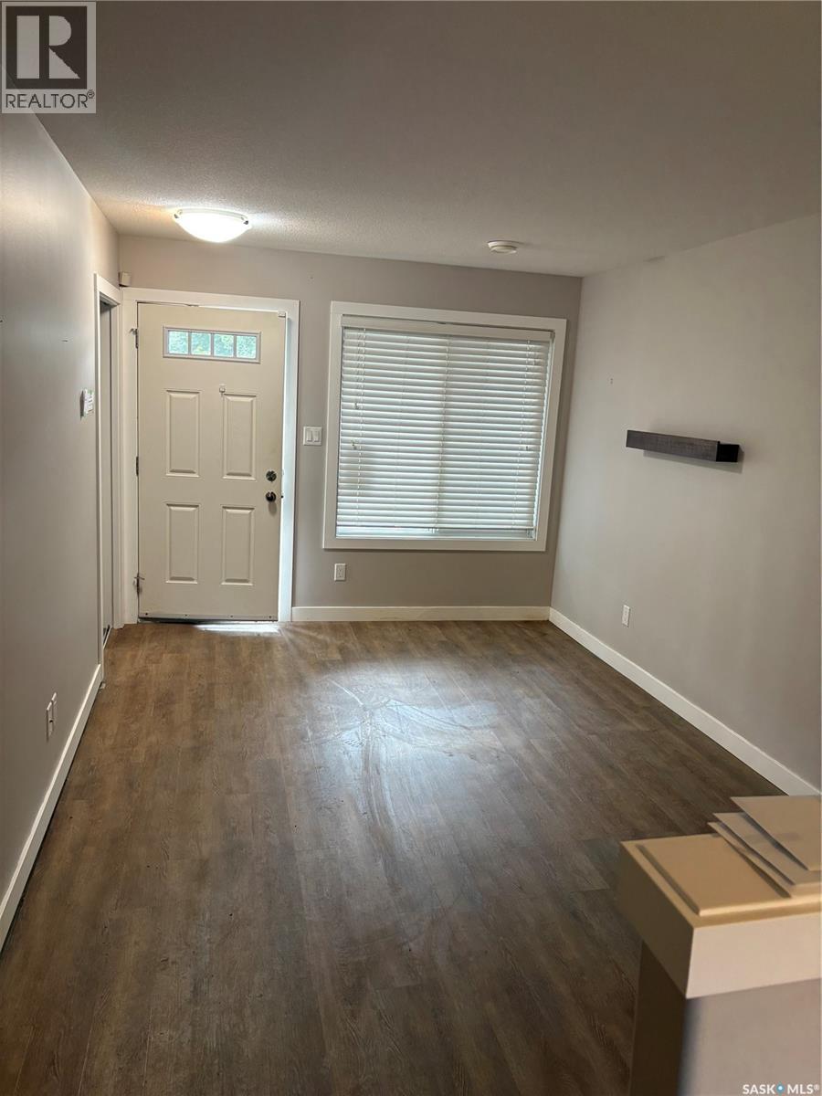 2034 St John Street, Regina, Saskatchewan  S4P 1S4 - Photo 3 - SK045230
