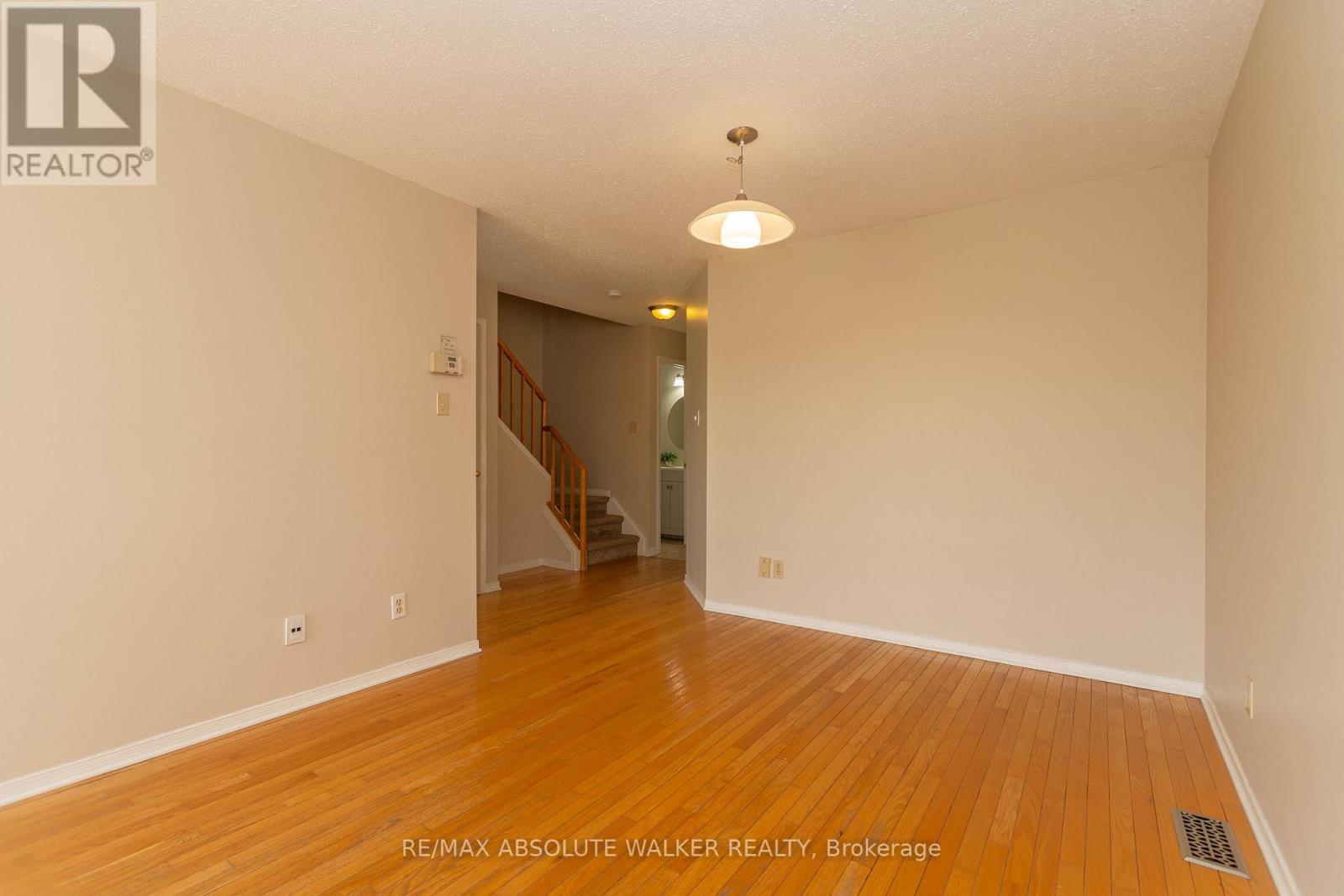 1411 Caravel Crescent, Ottawa, Ontario  K1E 3X4 - Photo 13 - X13660794