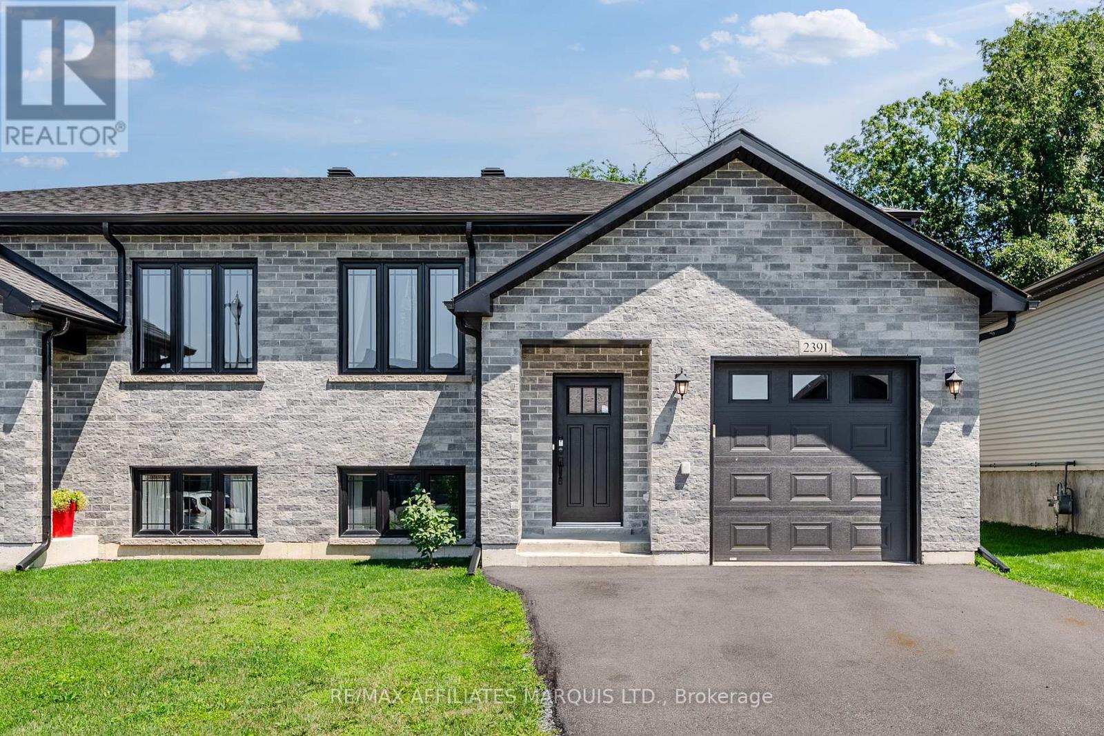 2391 WATSON CRESCENT, Cornwall, Ontario