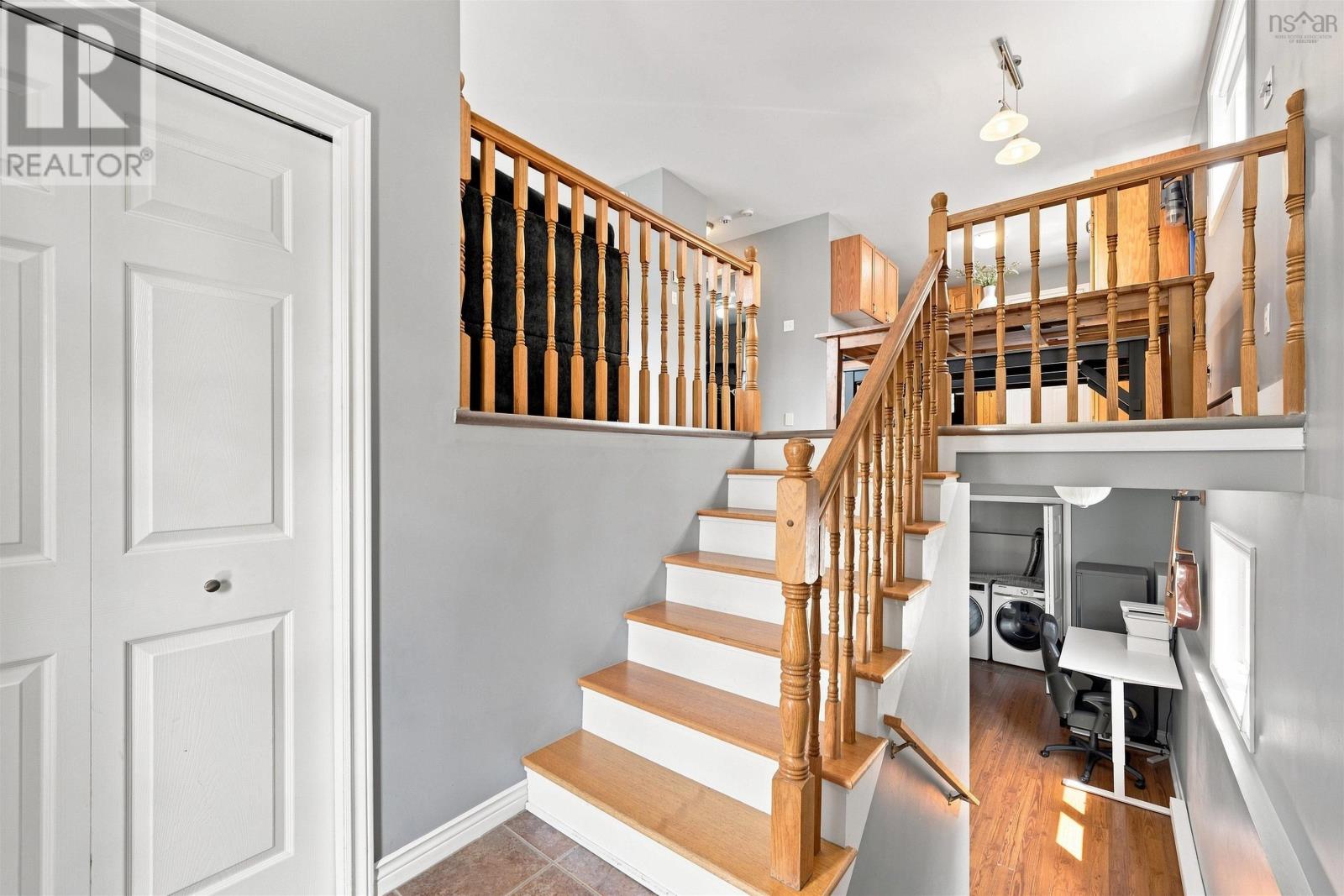 28 Sovereign Crescent, Westphal, Nova Scotia  B2W 6H3 - Photo 3 - 202619904