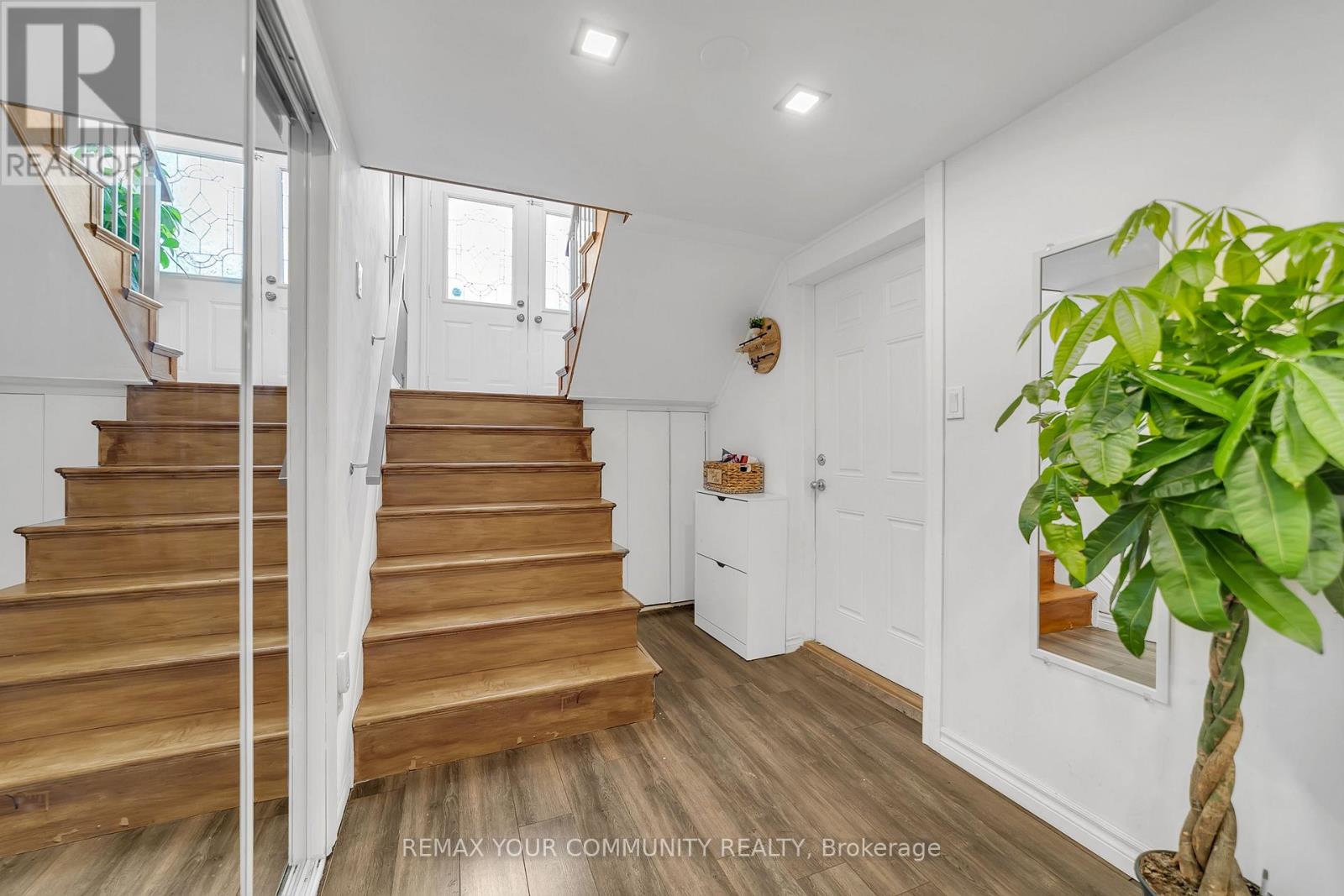 210 Currey Crescent, Newmarket, Ontario L3Y 5M9 - Photo 24 - N13660782