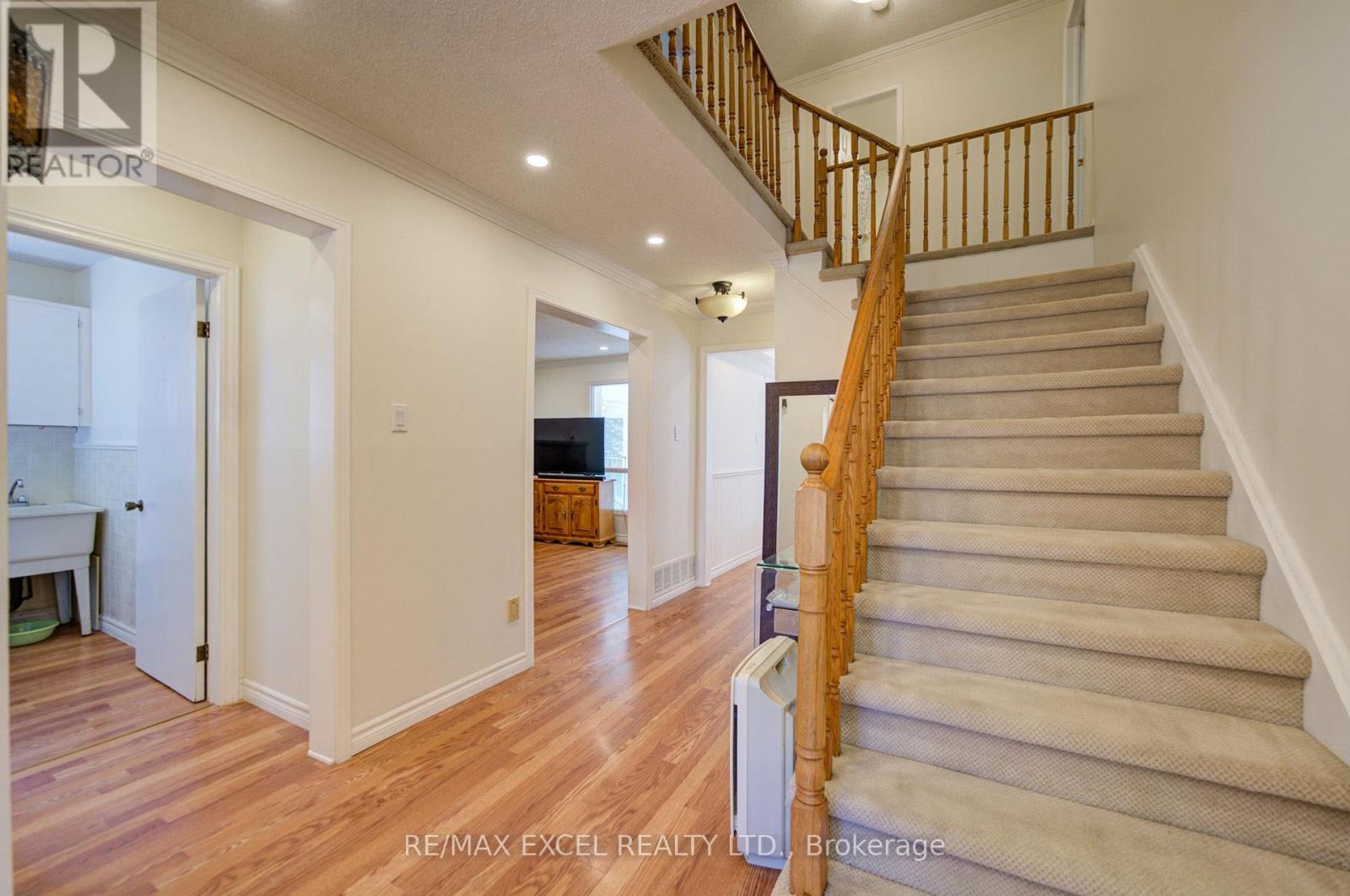 104 Lambeth Court, Newmarket, Ontario L3Y 6S1 - Photo 48 - N13660786