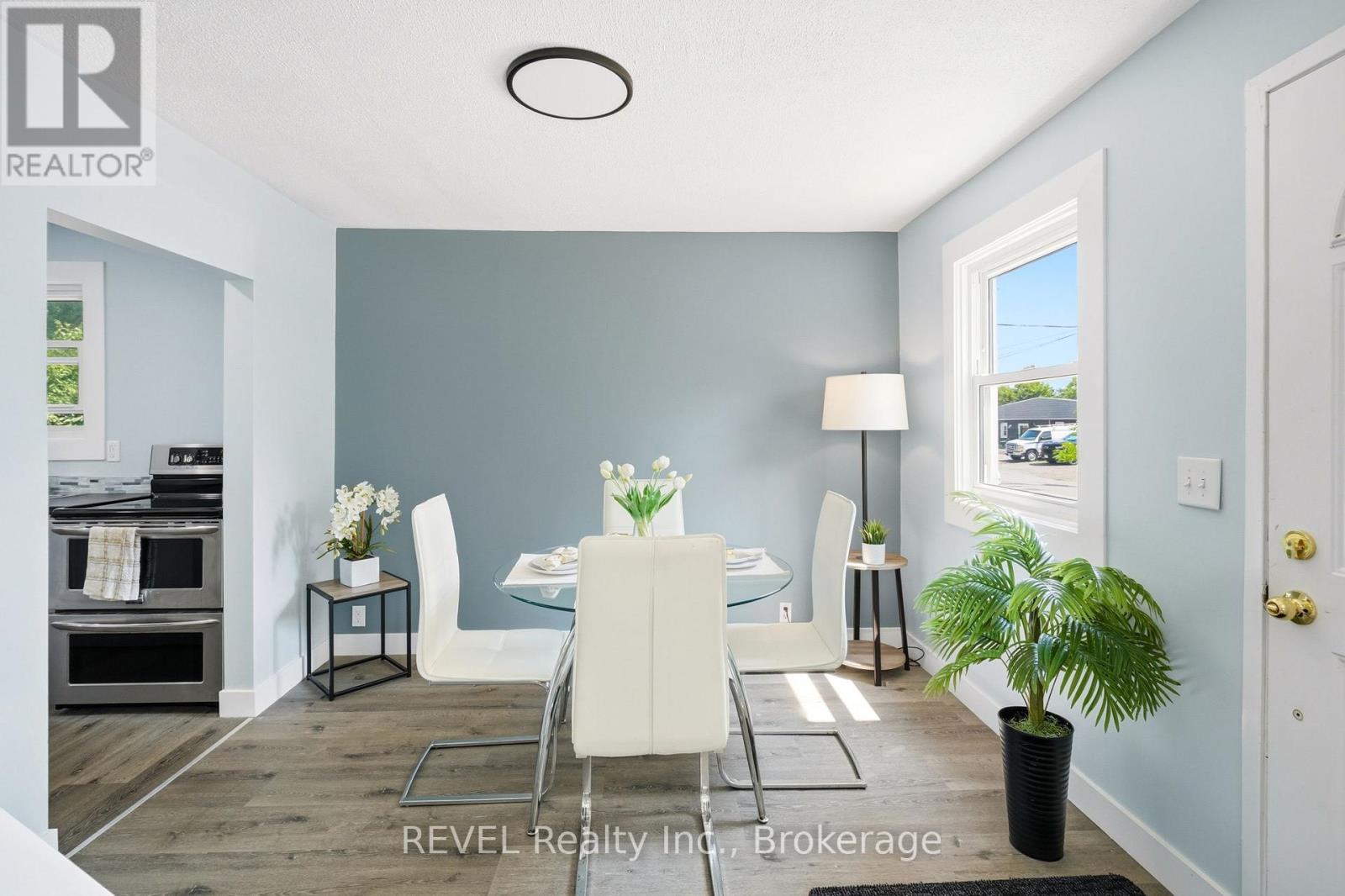 2 Kent Street, St. Catharines, Ontario  L2S 1H1 - Photo 12 - X13599712