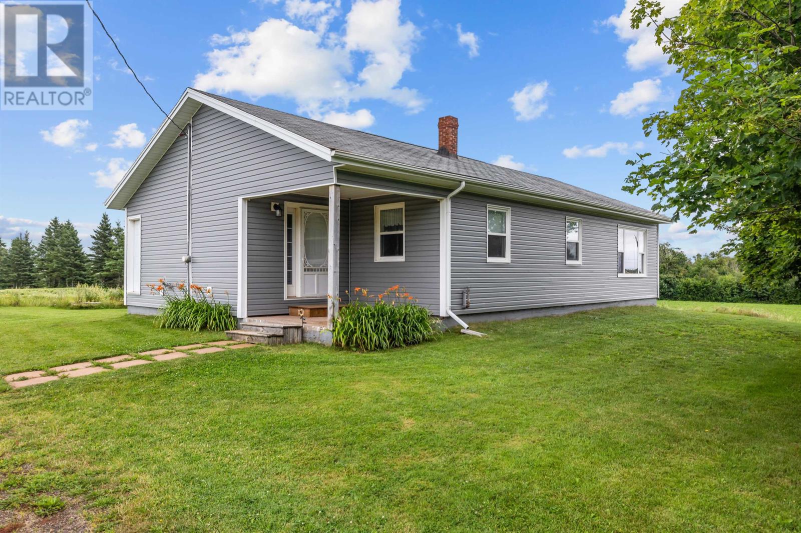 1049 Spring Valley Rd, Spring Valley, Prince Edward Island  C0B 1M0 - Photo 1 - 202620223