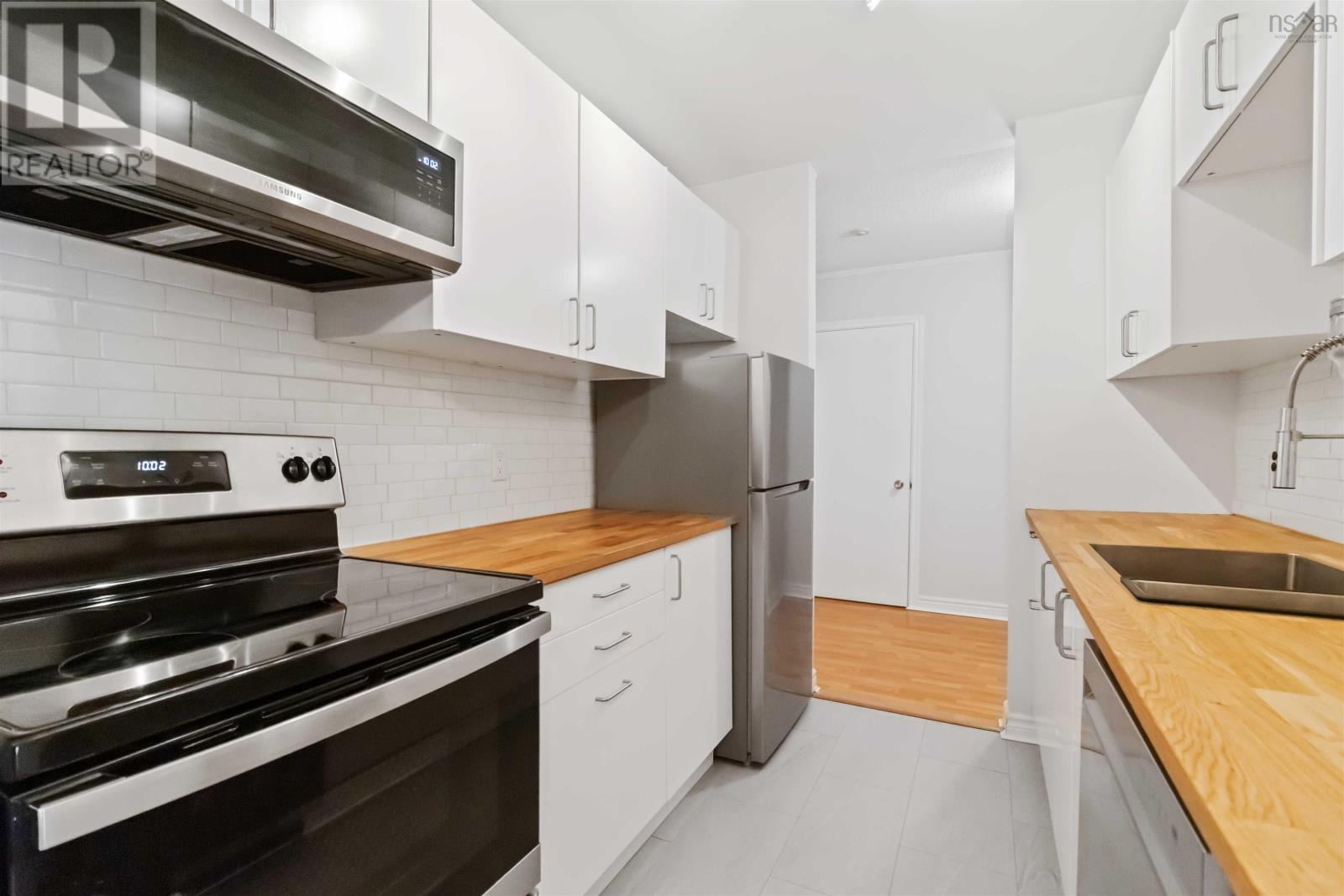 403 15 Langbrae Drive, Halifax, Nova Scotia  B3M 3W5 - Photo 6 - 202602693