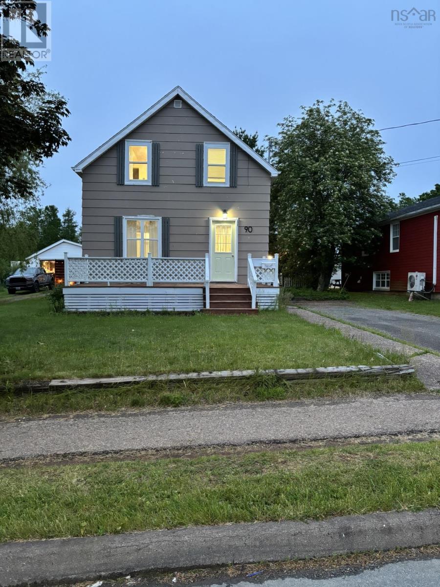 90 Hillcrest Ave Avenue, Bible Hill, Nova Scotia  B2N 4L3 - Photo 2 - 202618979