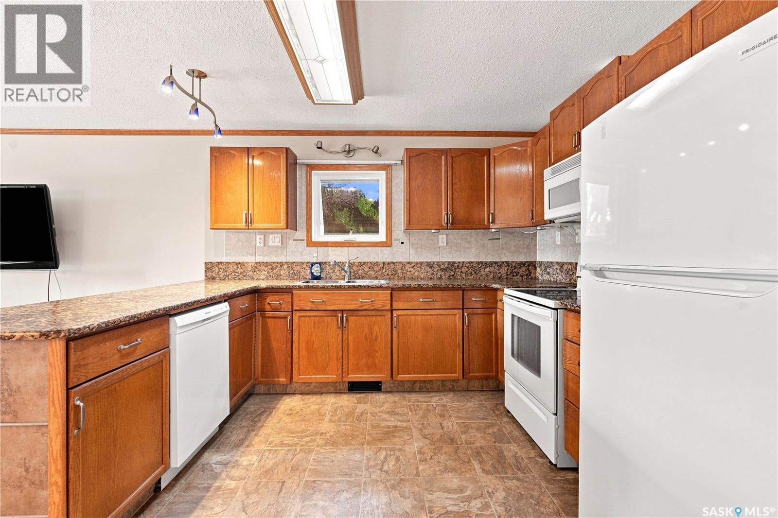 39 Blackley Place, Saskatoon, Saskatchewan  S7M 5B1 - Photo 6 - SK044669