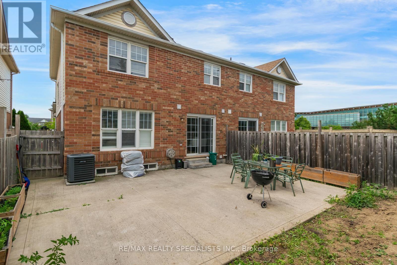 38 Sweetwood Circle, Brampton, Ontario L7A 2X7 - Photo 40 - W13651696