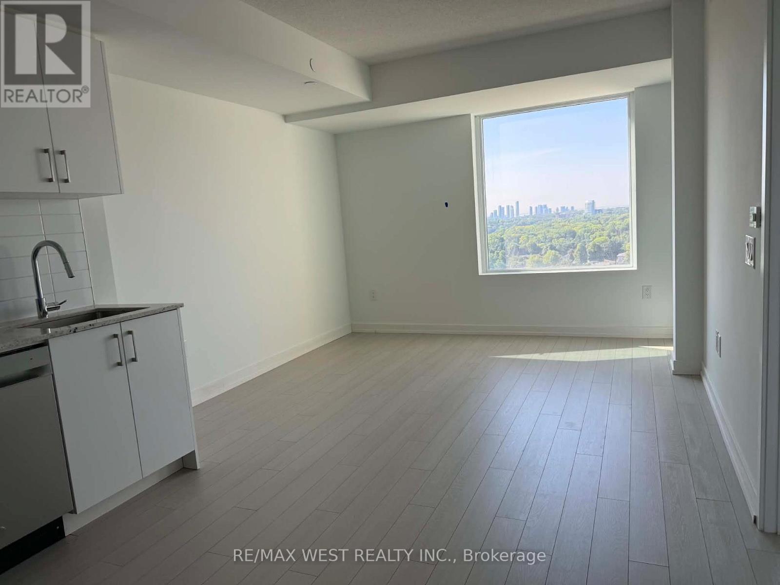 1309 - 4010 Eglinton Avenue W, Toronto, Ontario  M9A 0G5 - Photo 9 - W13660592
