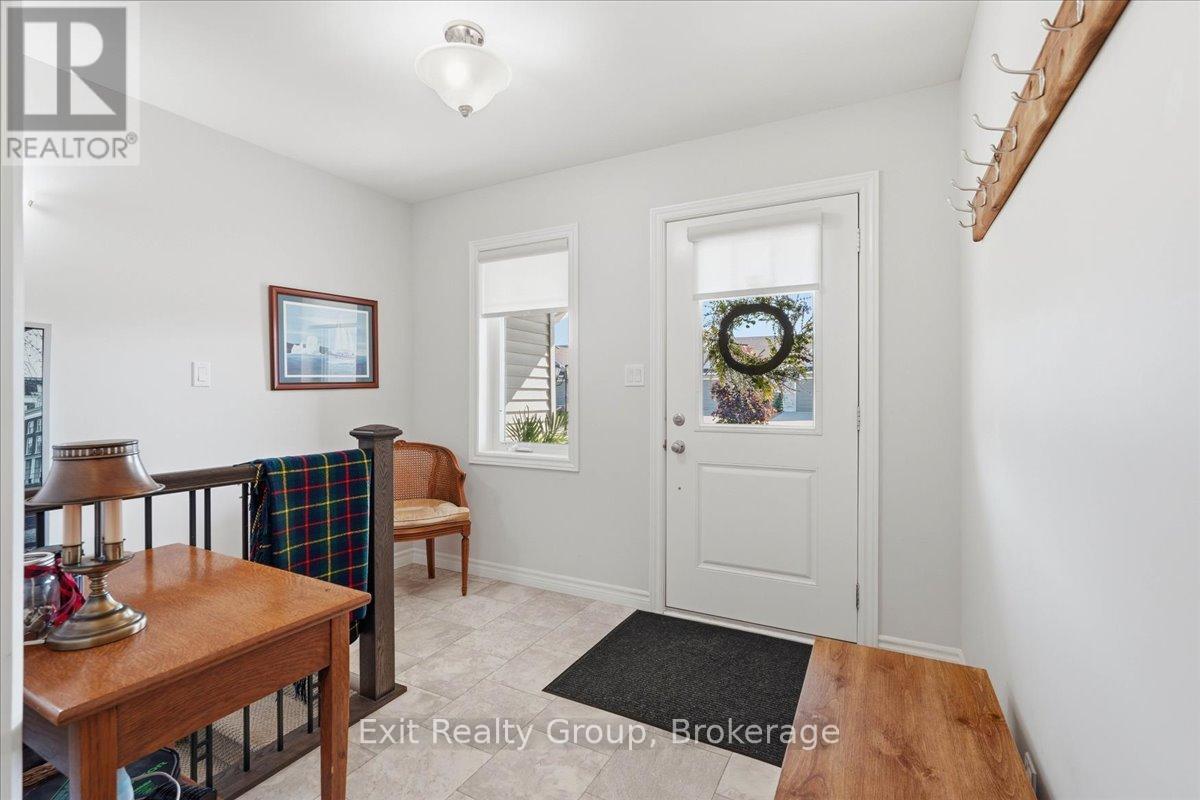 30 Sandhu Crescent, Belleville, Ontario  K8P 0G6 - Photo 3 - X13455534