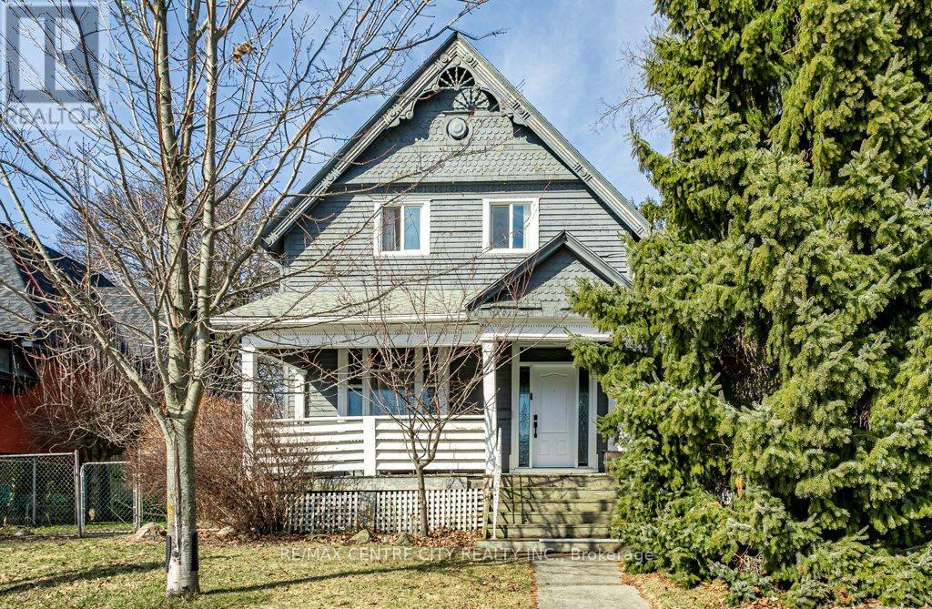 52 PRINCESS AVENUE, St. Thomas, Ontario