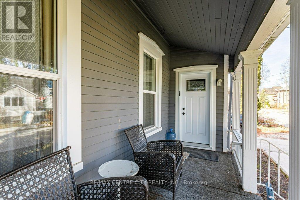 52 Princess Avenue, St. Thomas, Ontario  N5R 2V7 - Photo 35 - X13660846