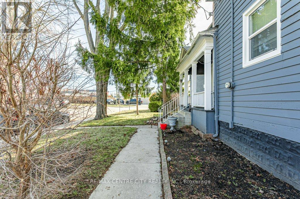 52 Princess Avenue, St. Thomas, Ontario  N5R 2V7 - Photo 37 - X13660846