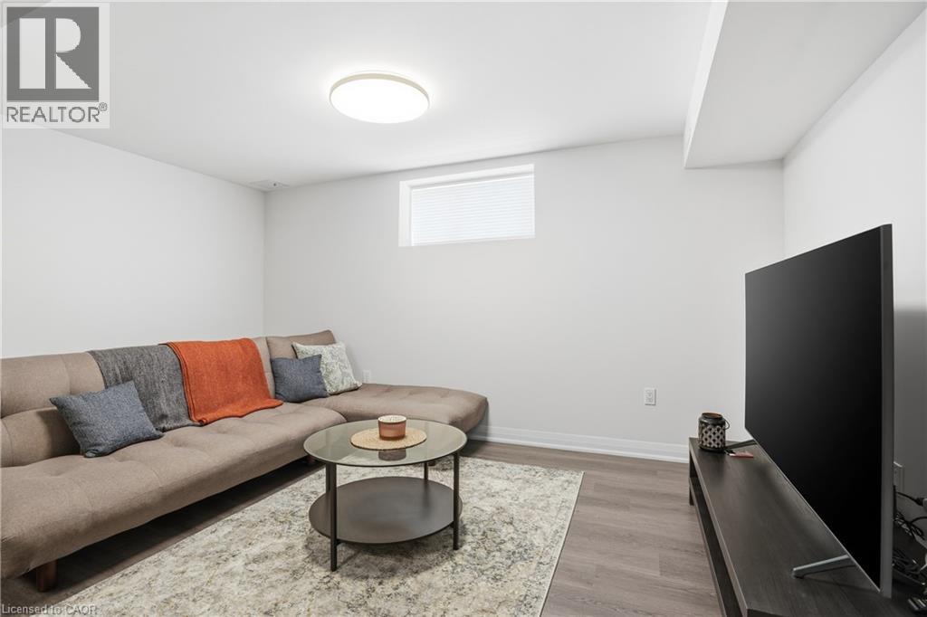 8 Nash Street, St. Catharines, Ontario  L2S 1B5 - Photo 29 - 40848172