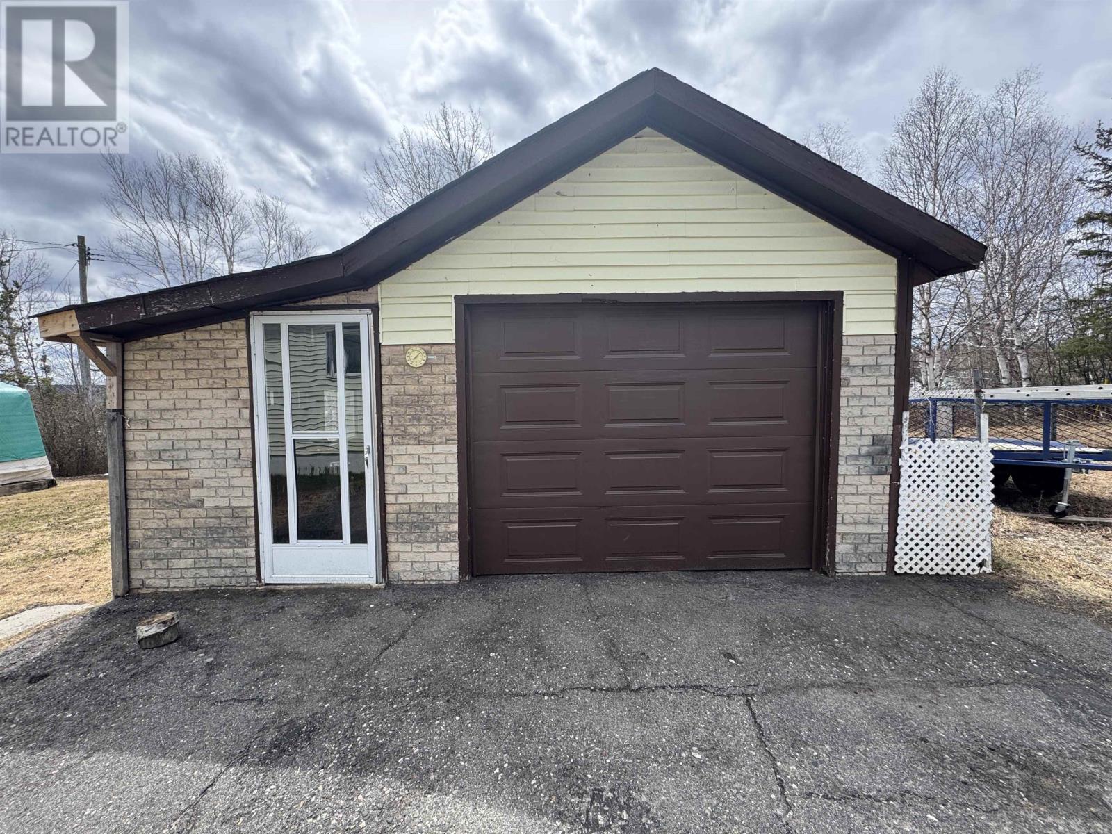 6 Kinglet Pl, Manitouwadge, Ontario  P0T 2C0 - Photo 20 - TB2600977