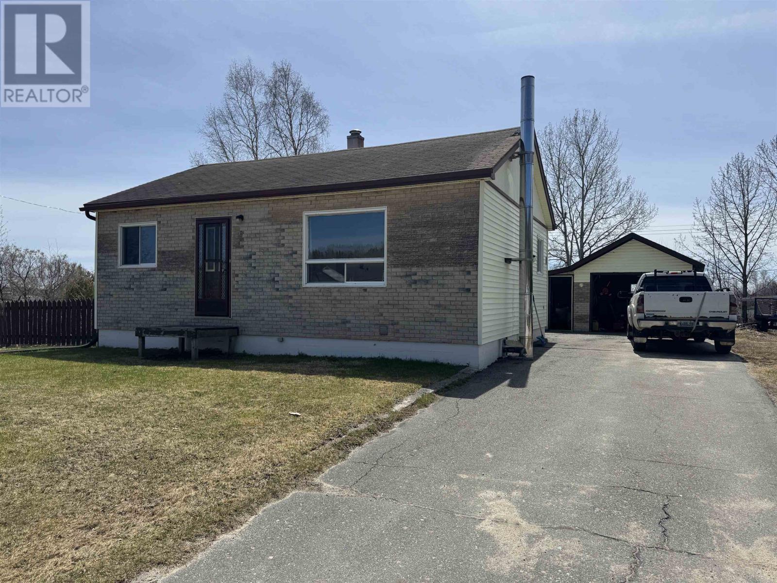 6 Kinglet Pl, Manitouwadge, Ontario  P0T 2C0 - Photo 31 - TB2600977