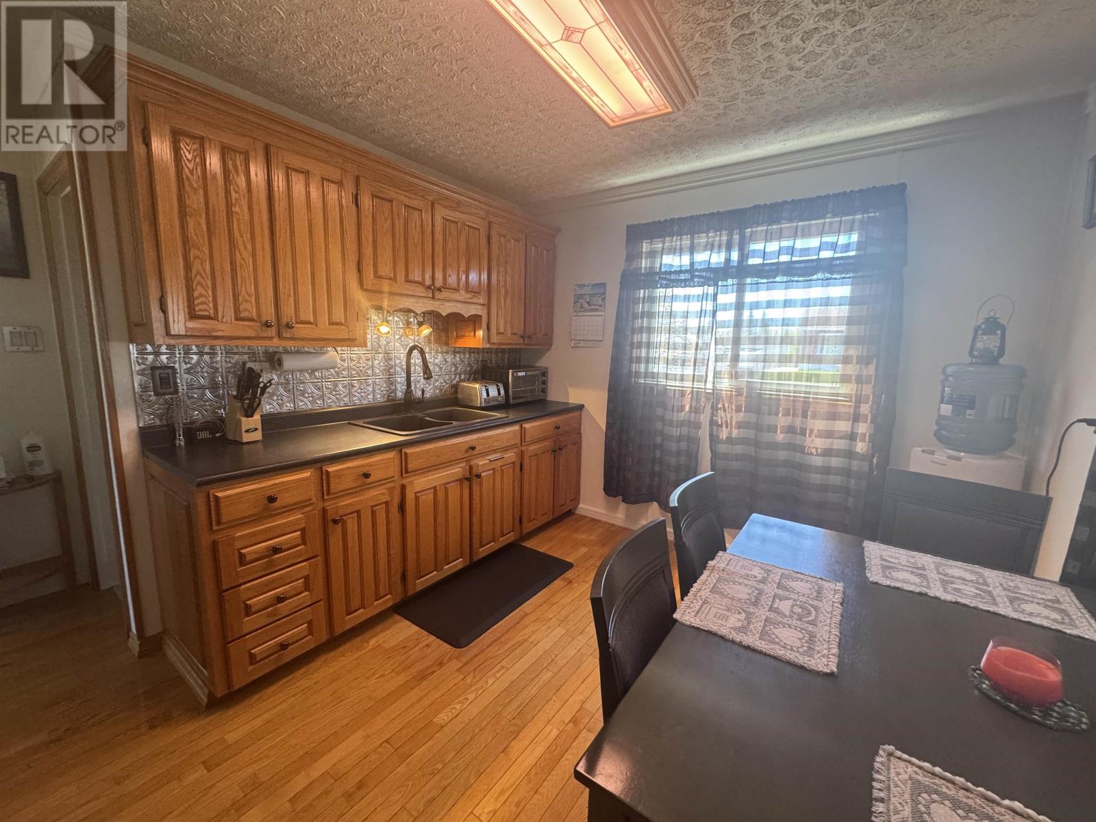 3 Falcon Drive, Manitouwadge, Ontario  P0T 2C0 - Photo 7 - TB2601314