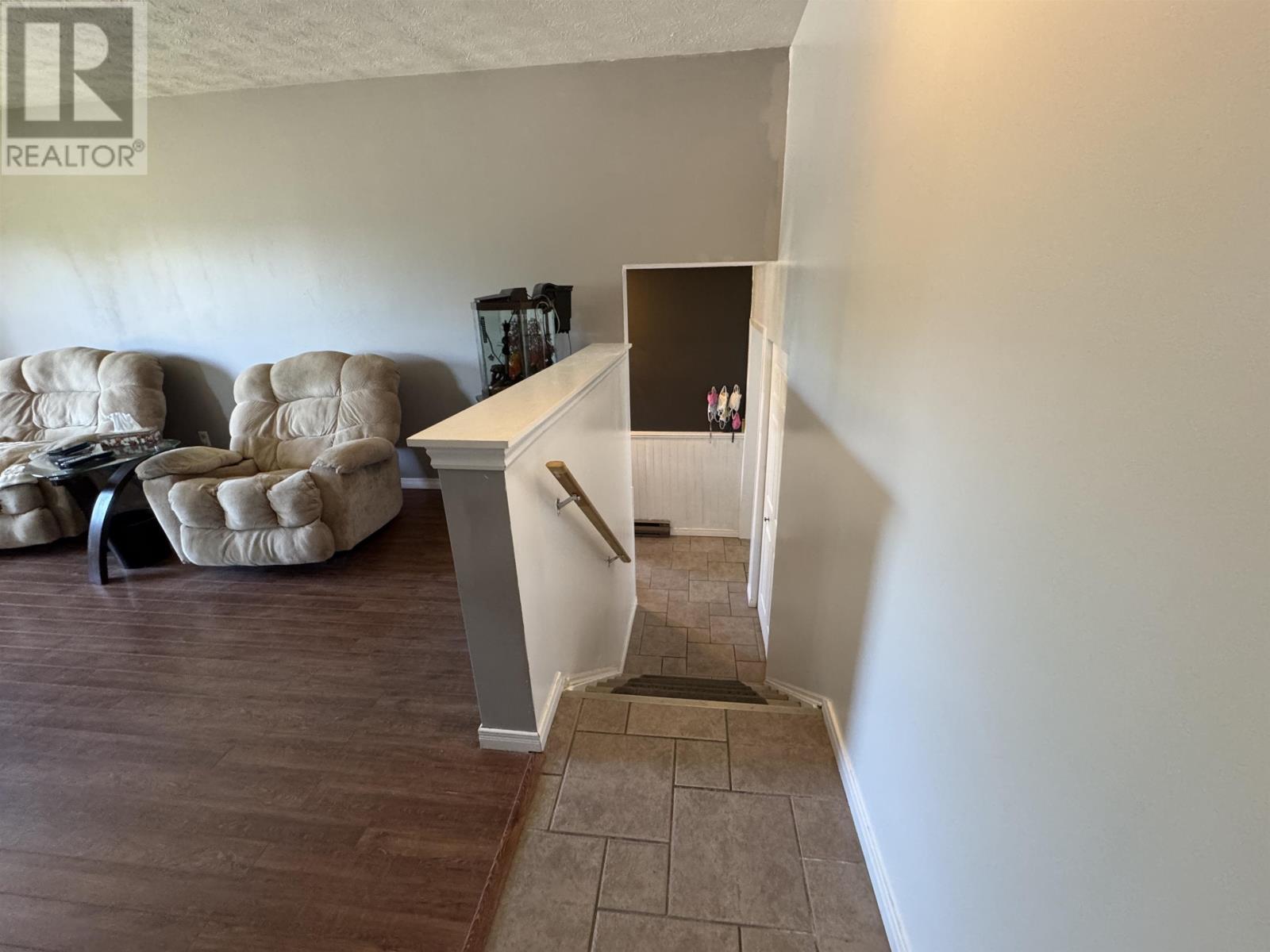 1 Wendego Street, Manitouwadge, Ontario  P0T 2C0 - Photo 6 - TB2601335