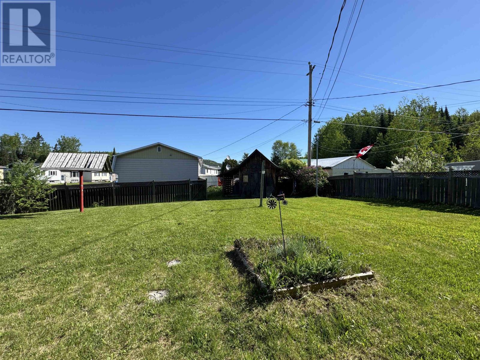 1 Wendego Street, Manitouwadge, Ontario  P0T 2C0 - Photo 41 - TB2601335
