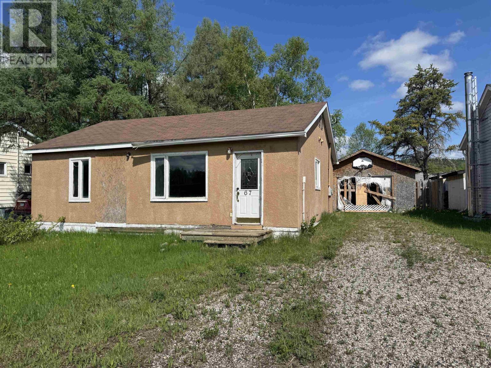 67 Manitou Road, Manitouwadge, Ontario  P0T 2C0 - Photo 3 - TB2601395