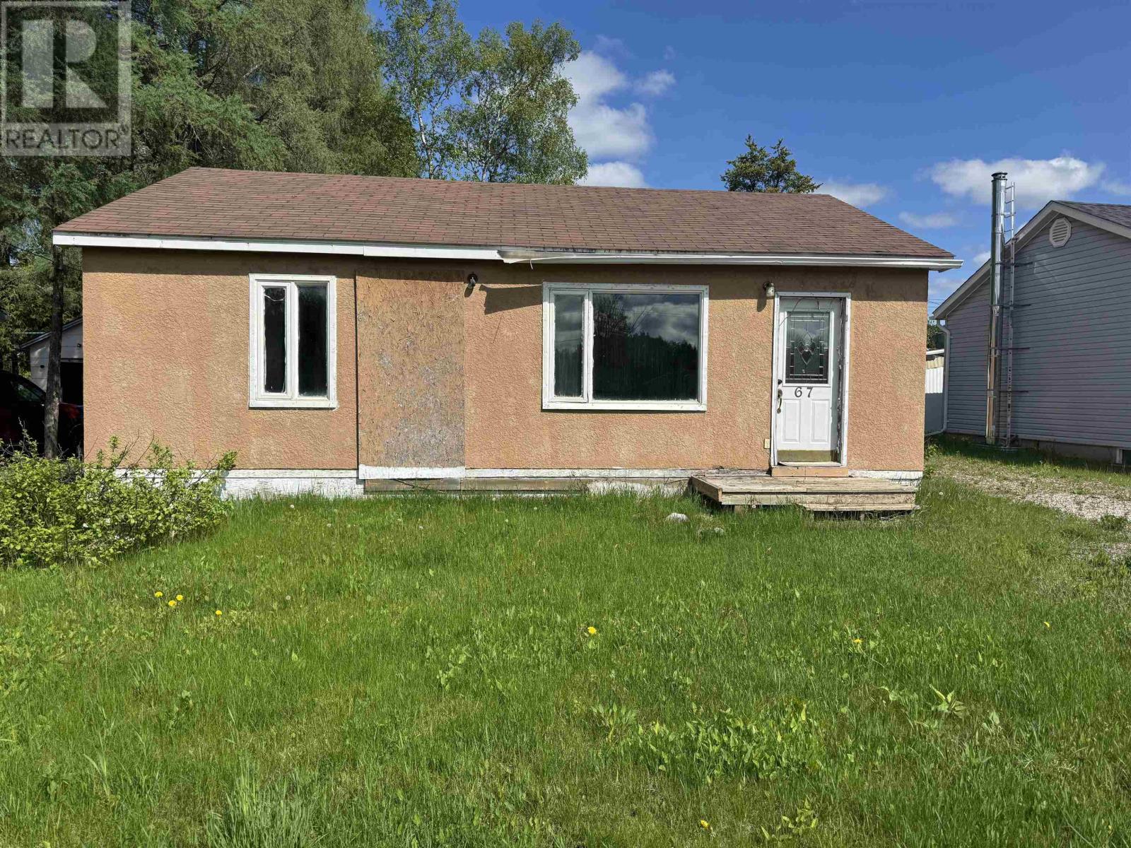 67 Manitou Road, Manitouwadge, Ontario  P0T 2C0 - Photo 1 - TB2601395