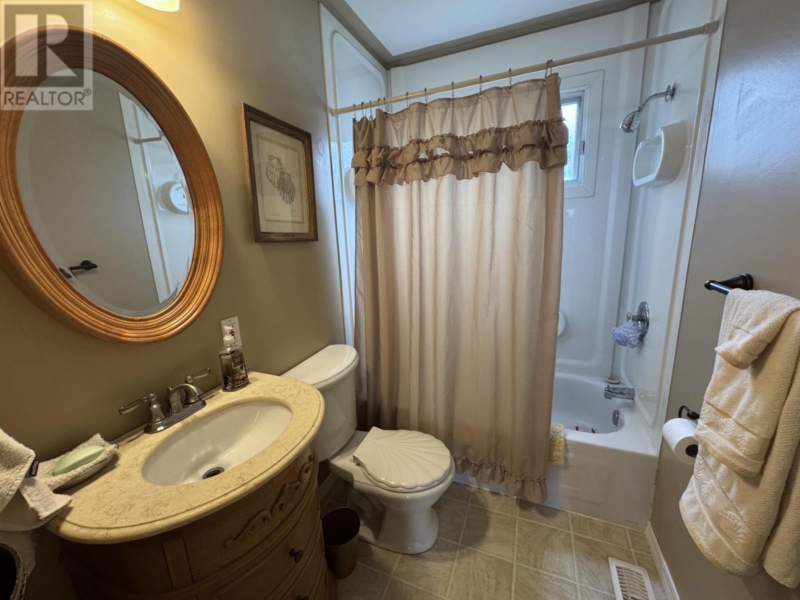 96 Warbler Dr, Manitouwadge, Ontario  P0T 2C0 - Photo 22 - TB2601935