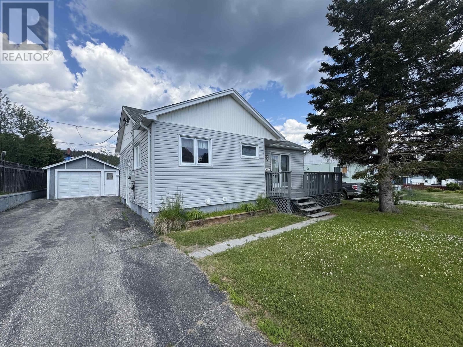 96 Warbler Dr, Manitouwadge, Ontario  P0T 2C0 - Photo 49 - TB2601935