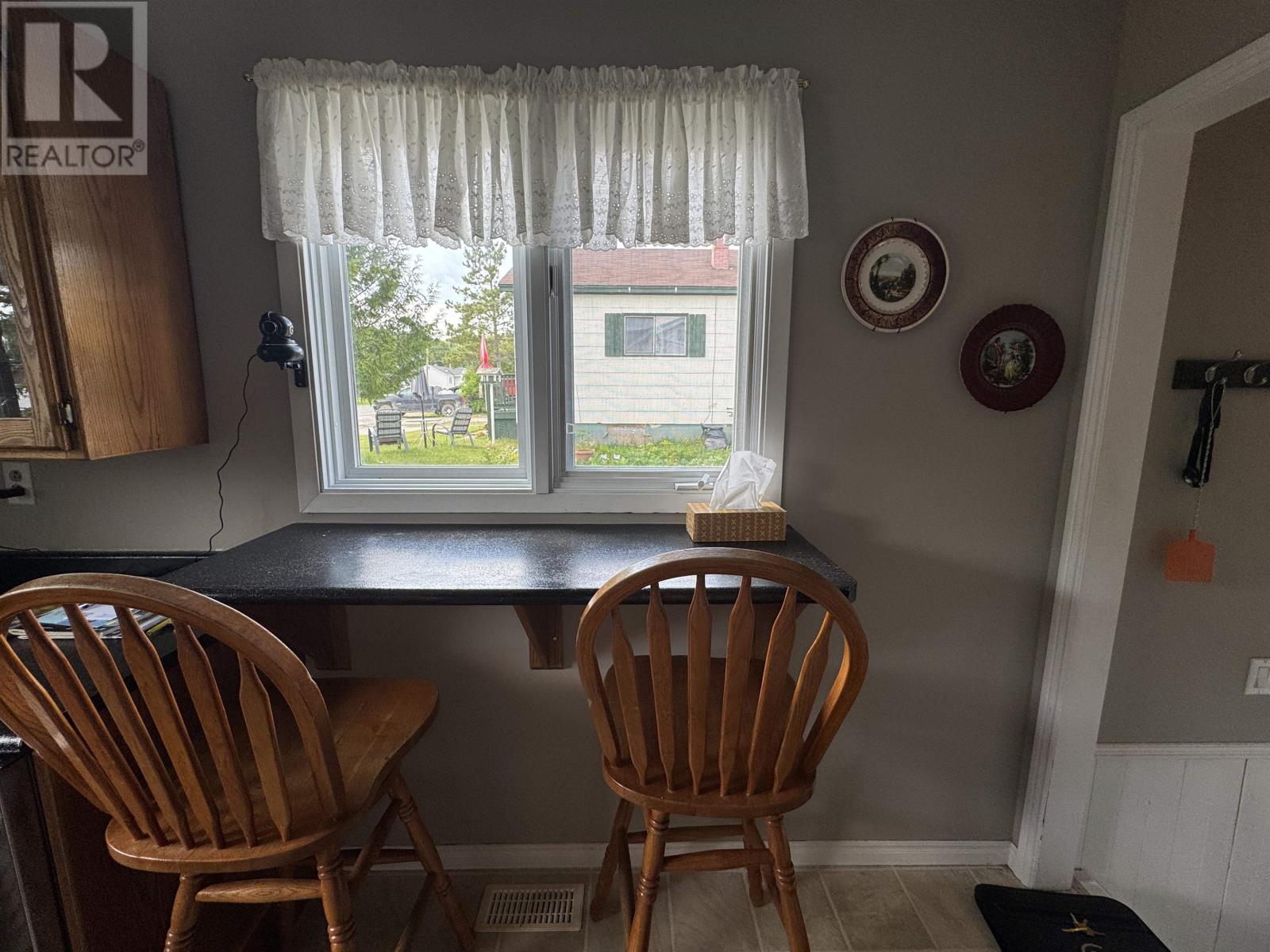 96 Warbler Dr, Manitouwadge, Ontario  P0T 2C0 - Photo 14 - TB2601935