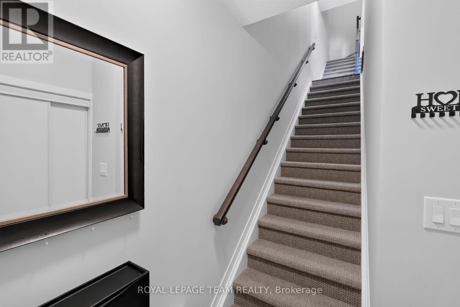 218 Parnian Private, Ottawa, Ontario  K2J 4H7 - Photo 7 - X13660808