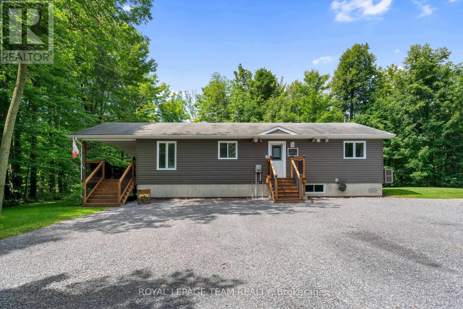 15065 Concession 3-4 Road, North Stormont, Ontario  K0C 1K0 - Photo 2 - X13660830