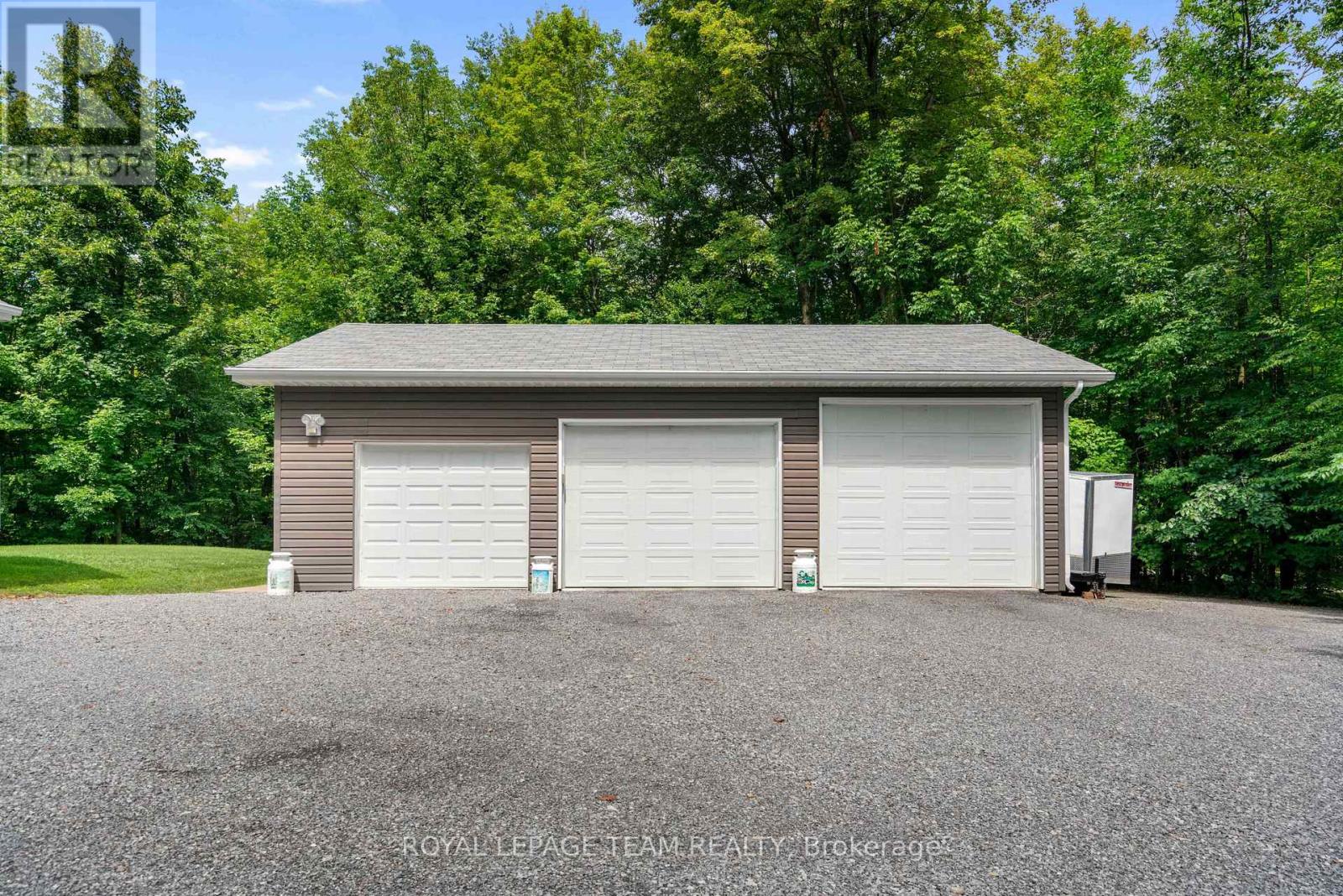 15065 Concession 3-4 Road, North Stormont, Ontario  K0C 1K0 - Photo 5 - X13660830