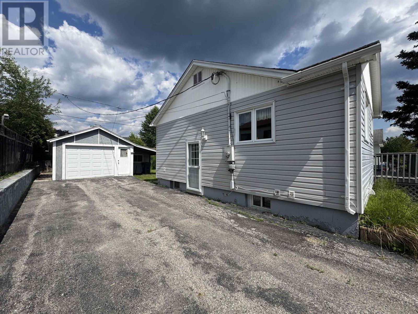 96 Warbler Dr, Manitouwadge, Ontario  P0T 2C0 - Photo 4 - TB2601935