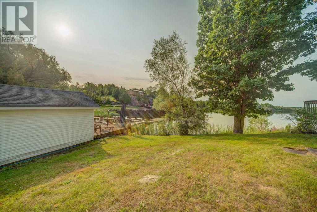 18-20 Voyageur Road, Alban, Ontario  P0M 1A0 - Photo 7 - 2129702