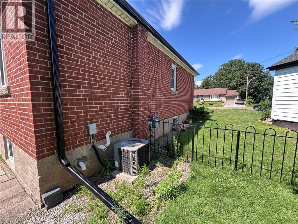 48 Mountain Avenue, Stoney Creek, Ontario  L8G 3N9 - Photo 36 - 40854569