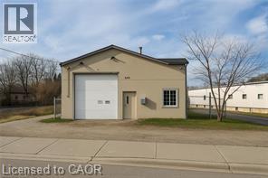 228 Madison Avenue S, Kitchener, Ontario  N2G 3M8 - Photo 1 - 40854541