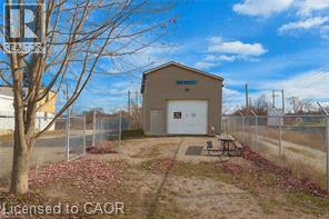 228 Madison Avenue S, Kitchener, Ontario  N2G 3M8 - Photo 2 - 40854541