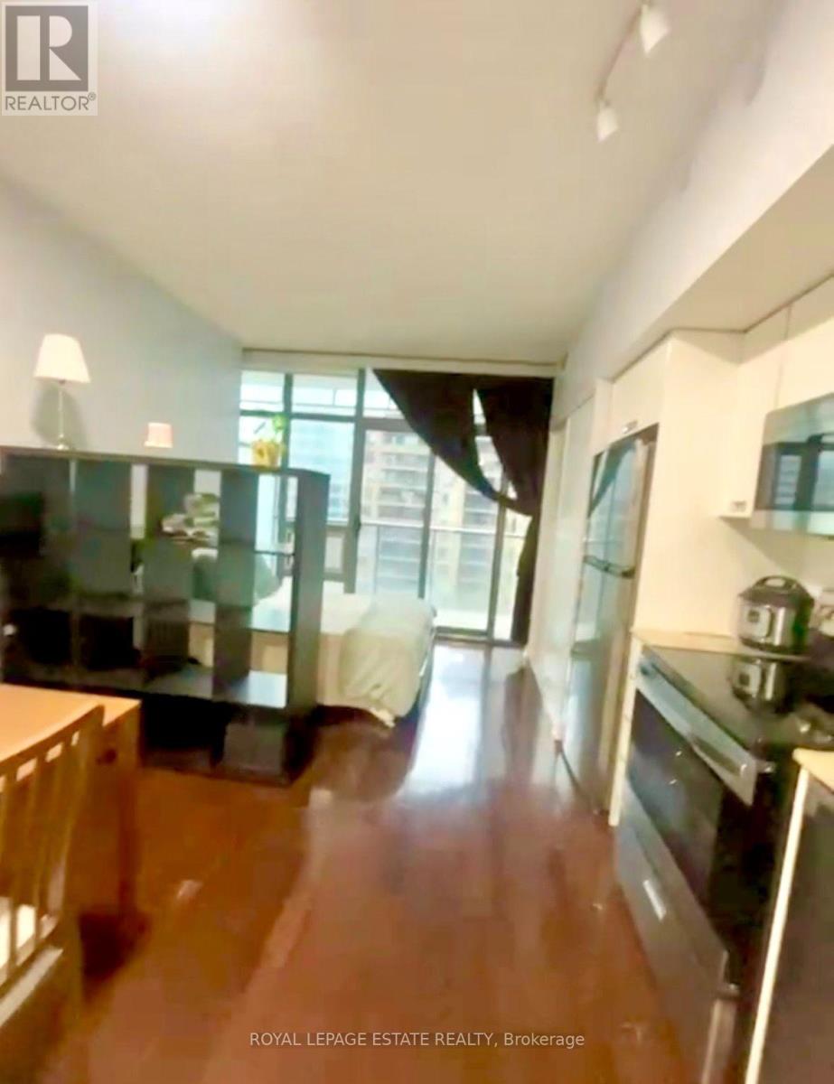 910 - 33 Charles Street E, Toronto, Ontario M4Y 0A2 - Photo 4 - C13660810