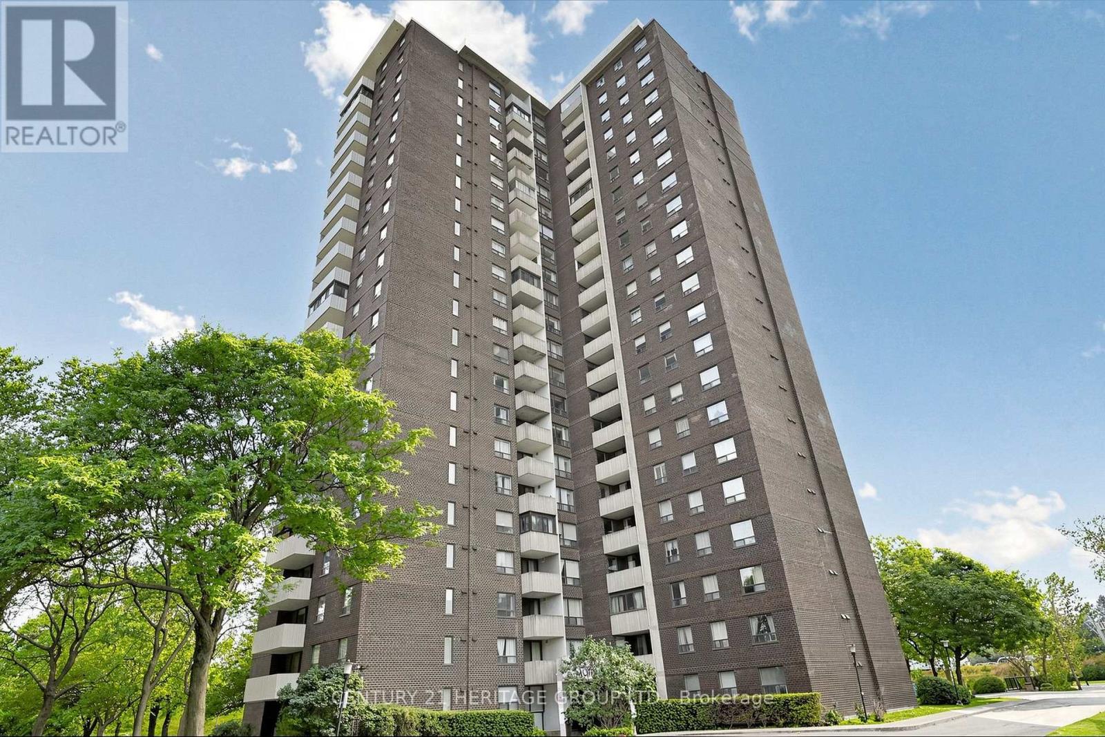 1206 - 10 MUIRHEAD ROAD, Toronto, Ontario
