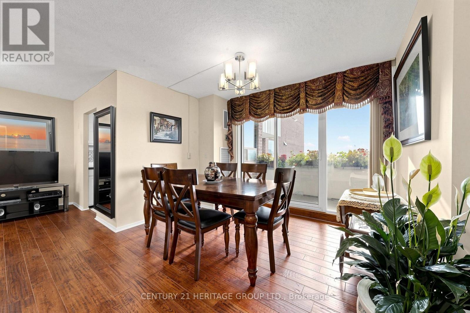1206 - 10 Muirhead Road, Toronto, Ontario M2J 4P9 - Photo 14 - C13660818