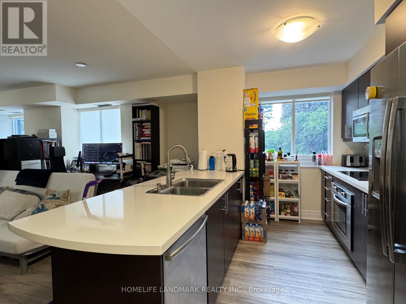 501 - 35 Balmuto Street, Toronto, Ontario M4Y 0A3 - Photo 11 - C13660842